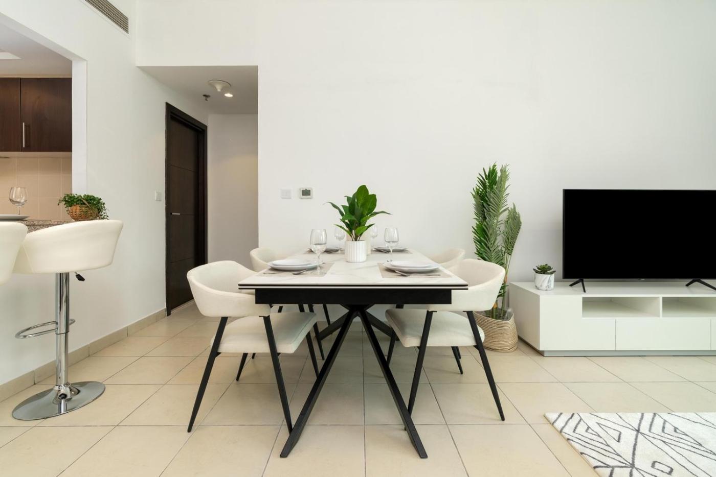 Apartment Opulent 1 Bedroom Marina View *