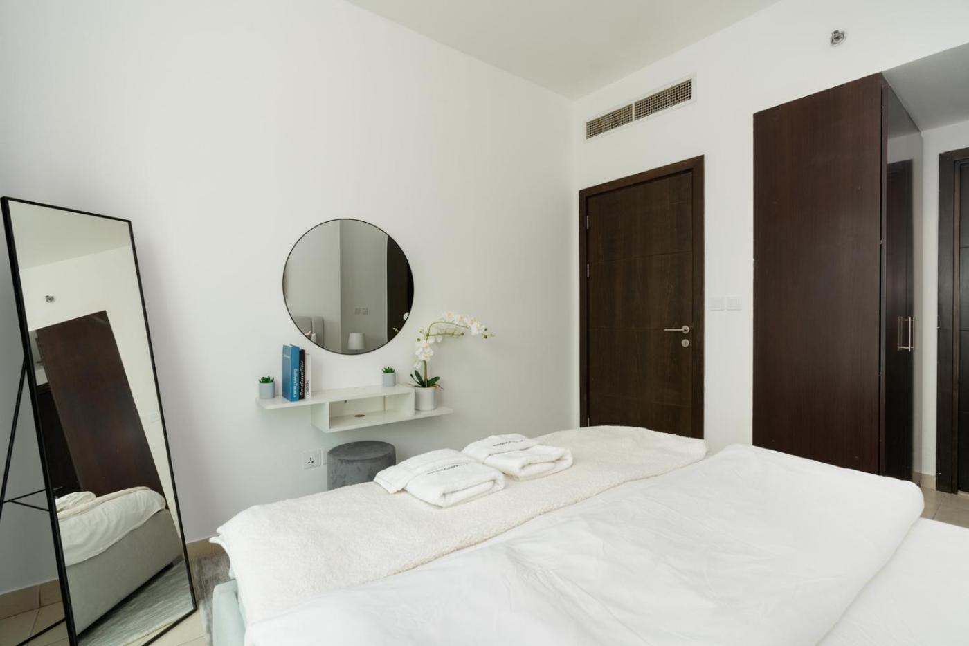 Apartment Opulent 1 Bedroom Marina View *
