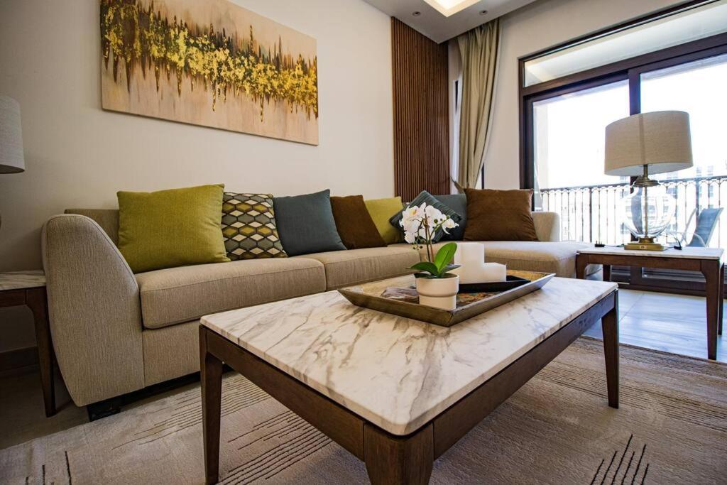 Stunning 2br In Lamtara Mjl Burj View 512