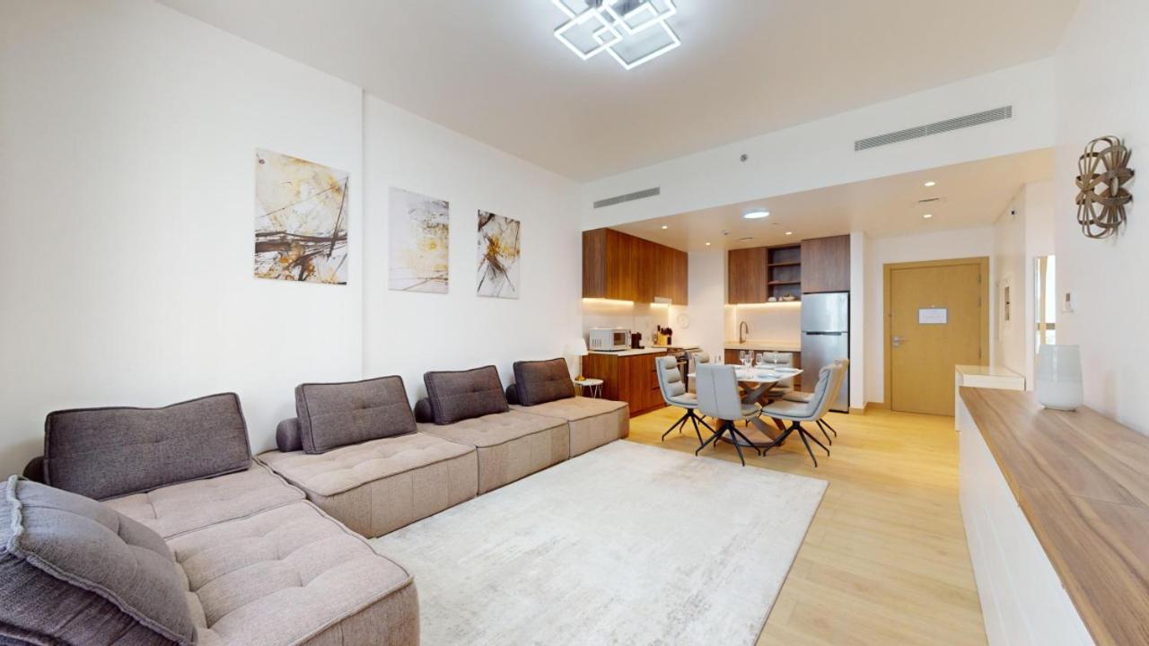 Apartment La Cote Building 2 -spacious One Bedroom Dubai