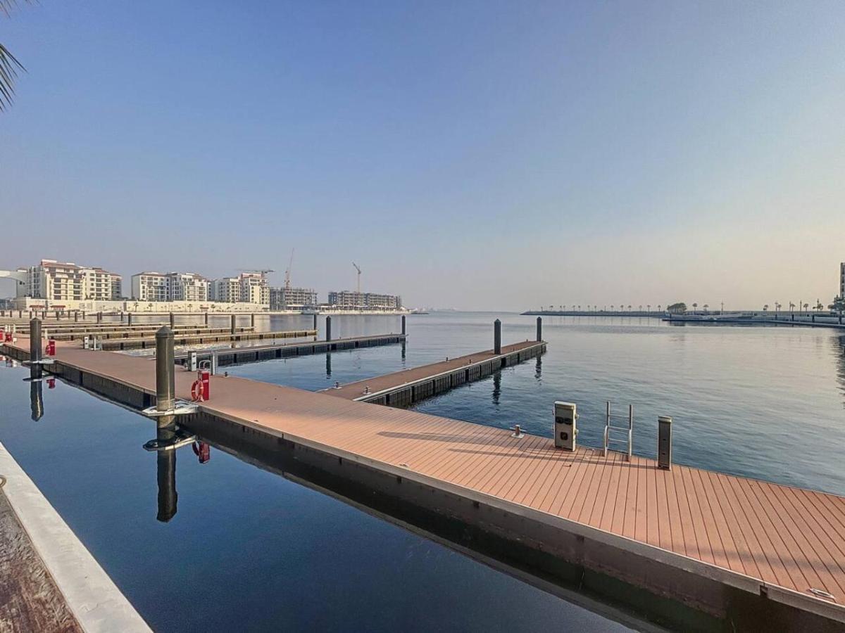 La Cote Building 2 -spacious One Bedroom Apartment