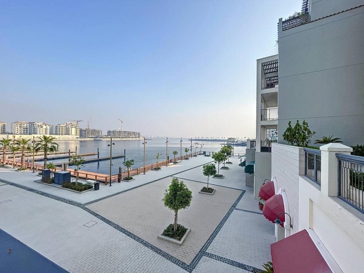 La Cote Building 2 -spacious One Bedroom Dubai