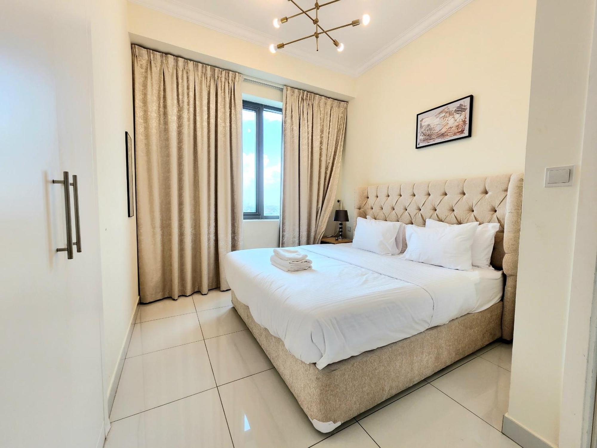 Royal Maison Luxurious 2 Bedroom In Business Bay Apartment Dubai