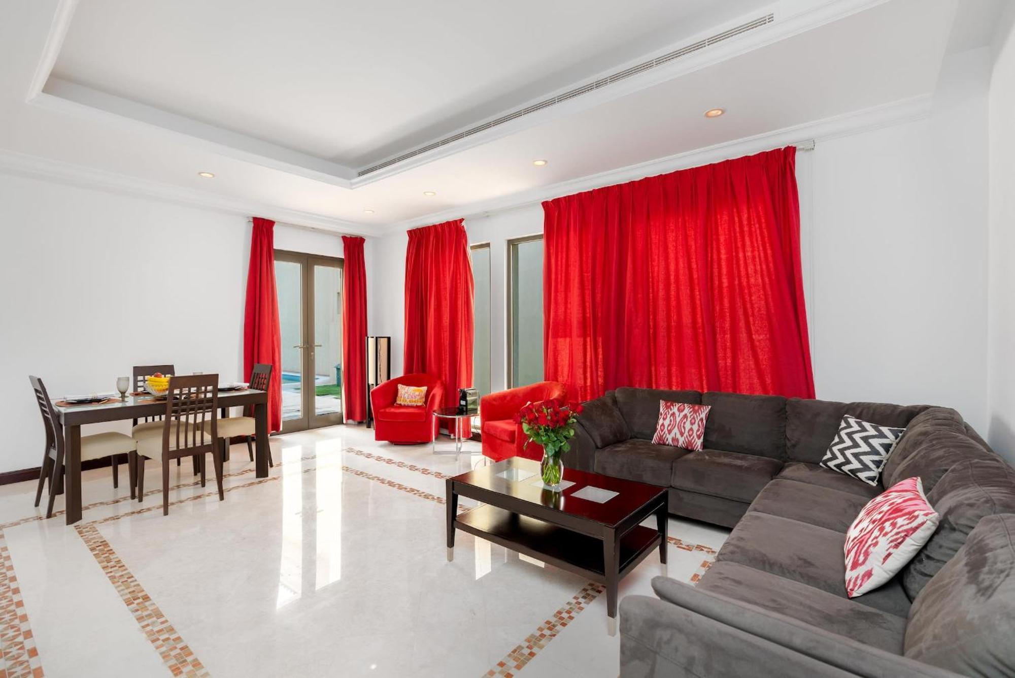 Palm Jumeirah - 4br - Private Beach - Cityapartmentstay Holiday home