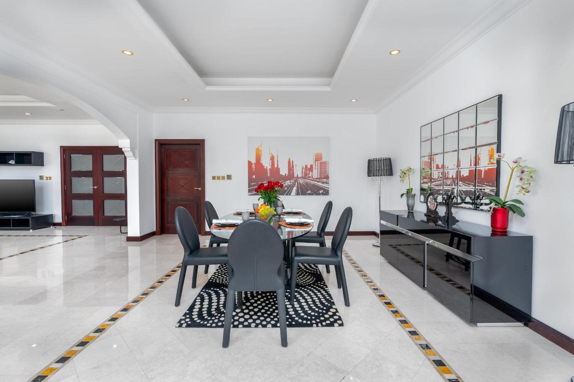 Holiday home Palm Jumeirah - 4br - Private Beach - Cityapartmentstay *