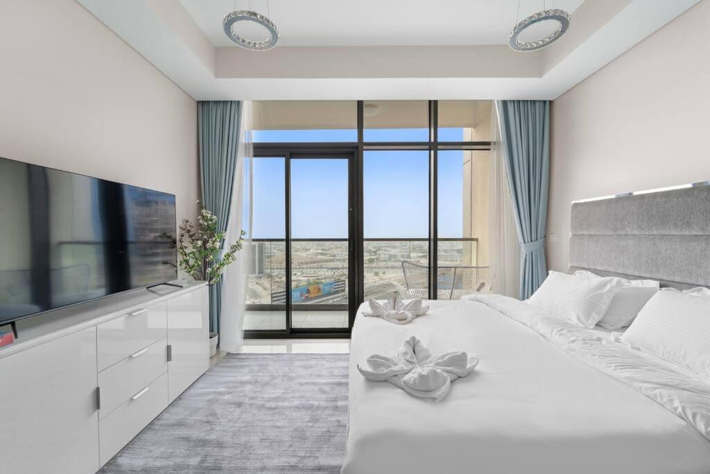First Class Luxe Living Apartment Dubai