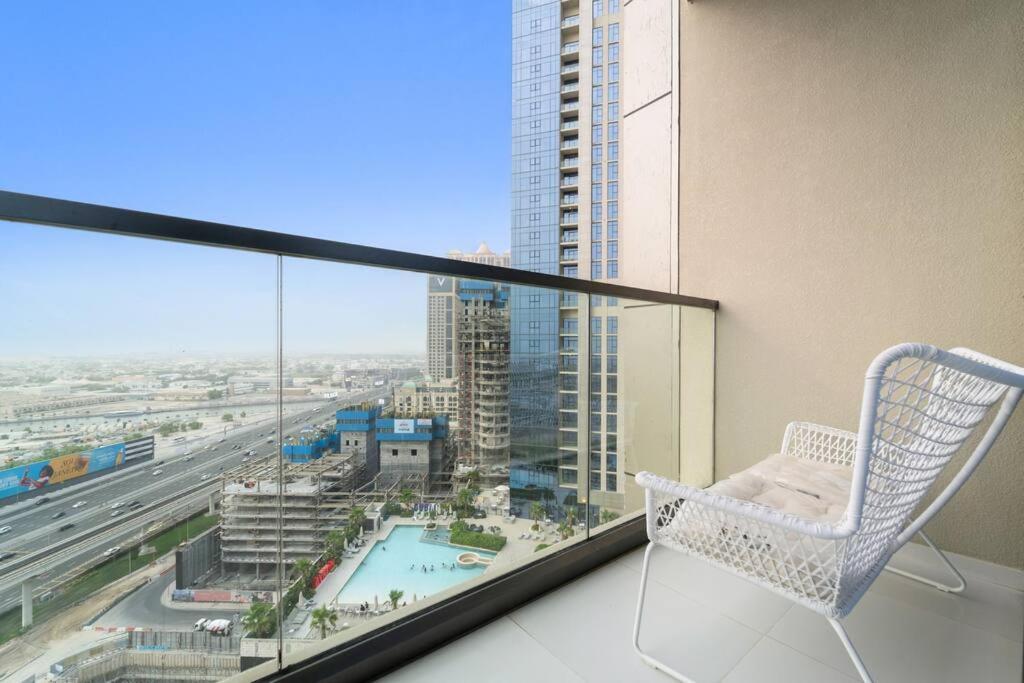 First Class Luxe Living * Dubai