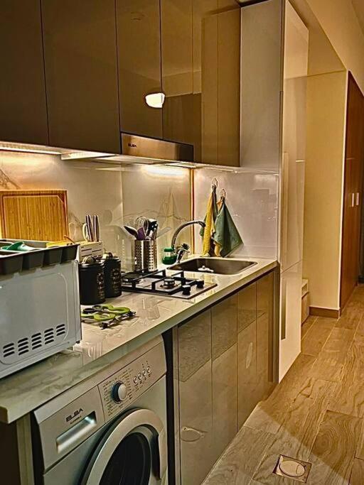 Apartment Chic And Cozy