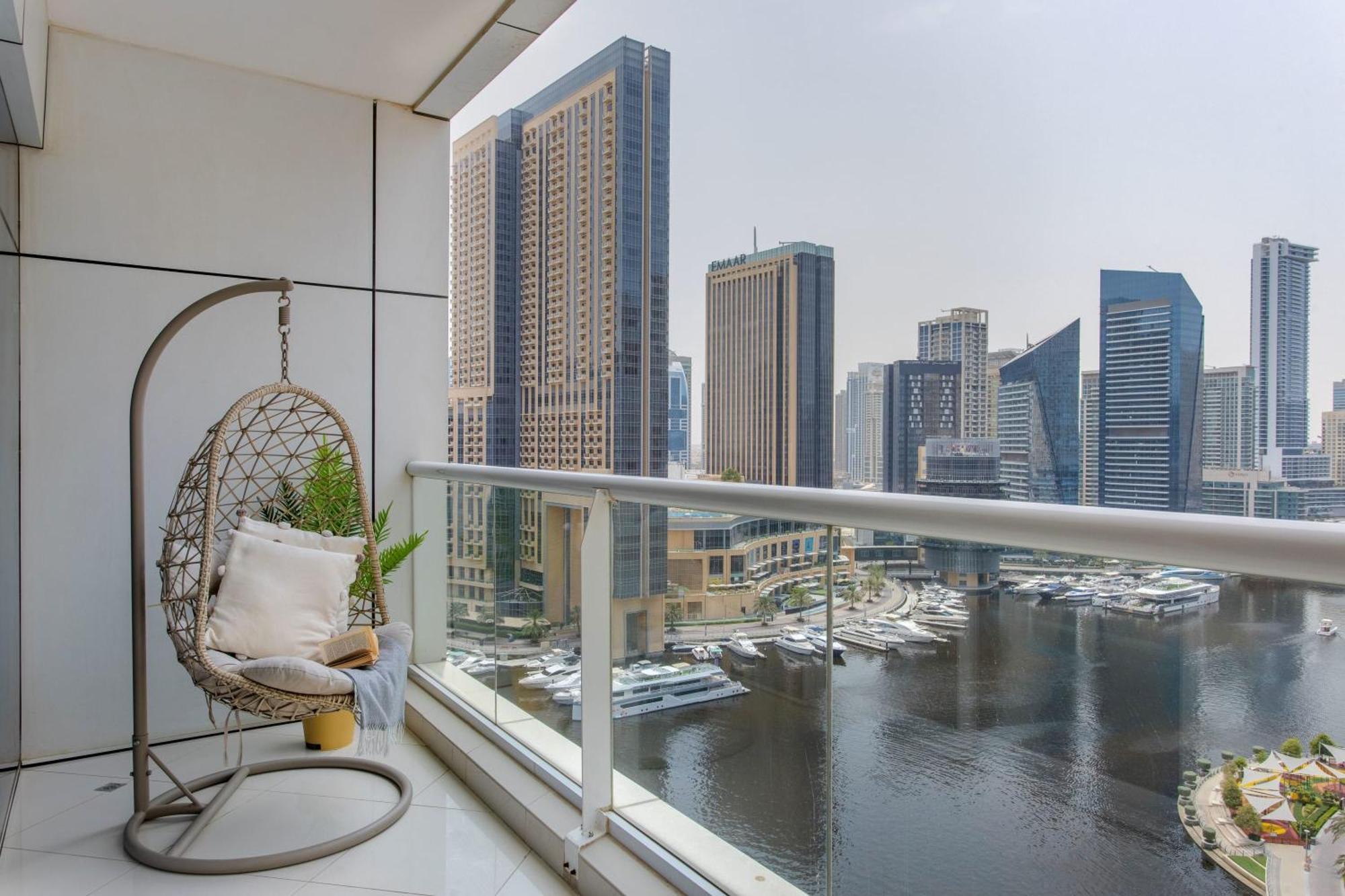 Apartment Frank Porter - Continental Tower Dubai