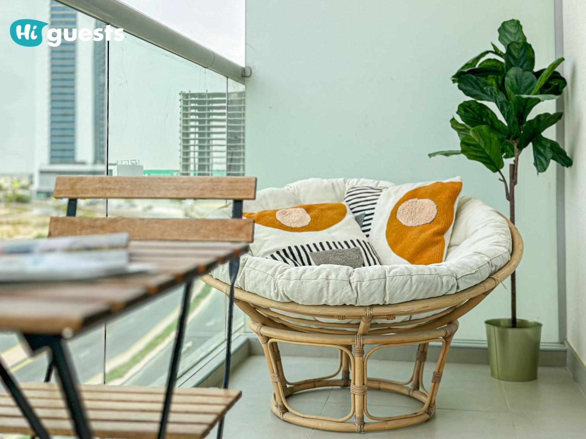 Higuests - Bella Rose Tower Apartment