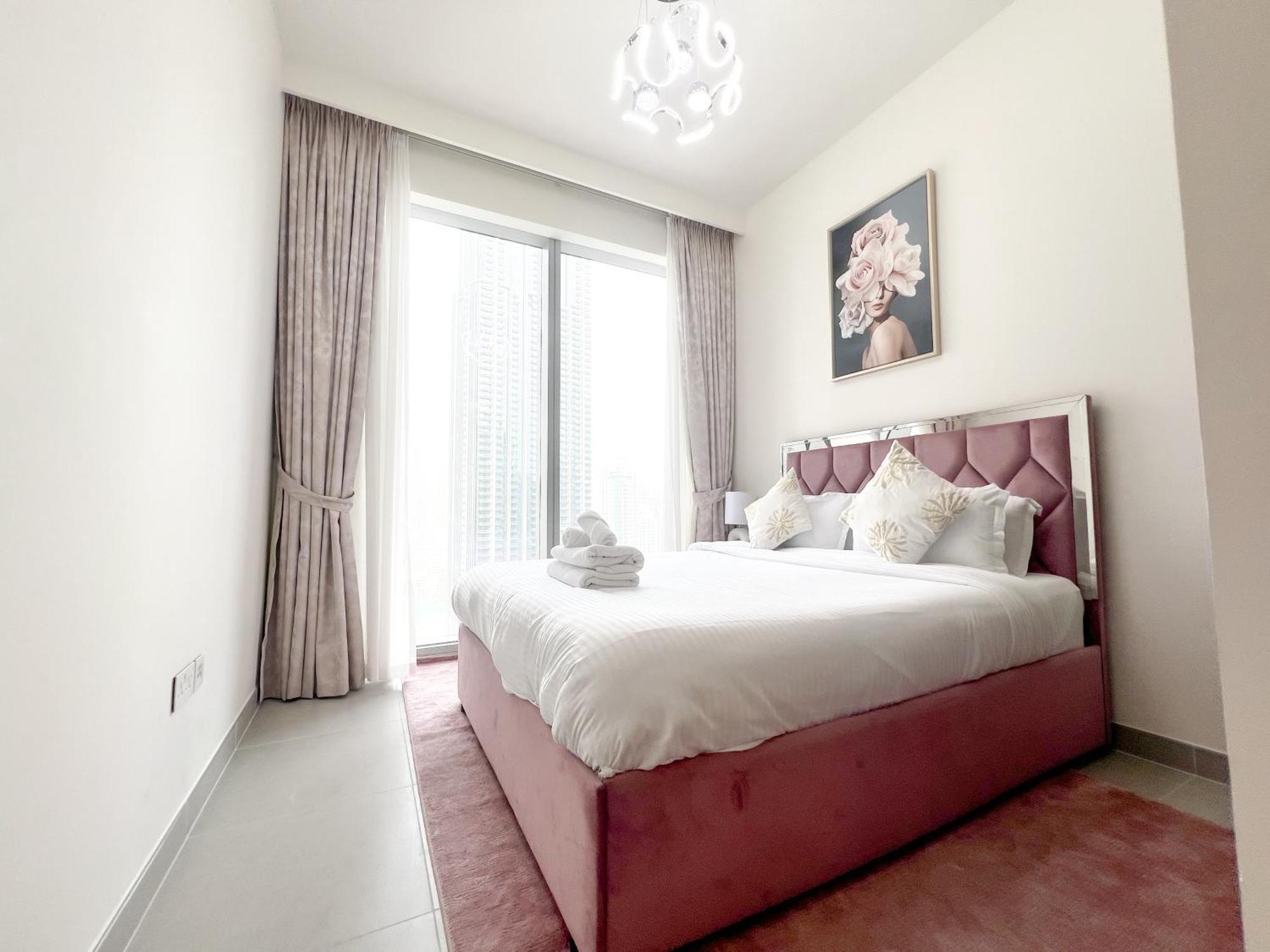 Luxury New 3 Beds Plus Maid Forte Tower Apartment Dubai