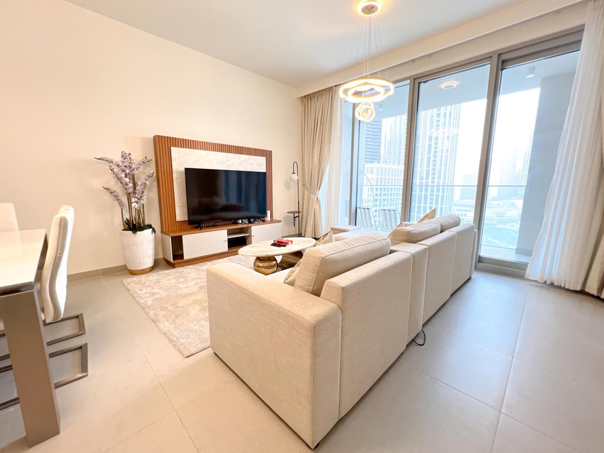 Luxury New 3 Beds Plus Maid Forte Tower Apartment Dubai
