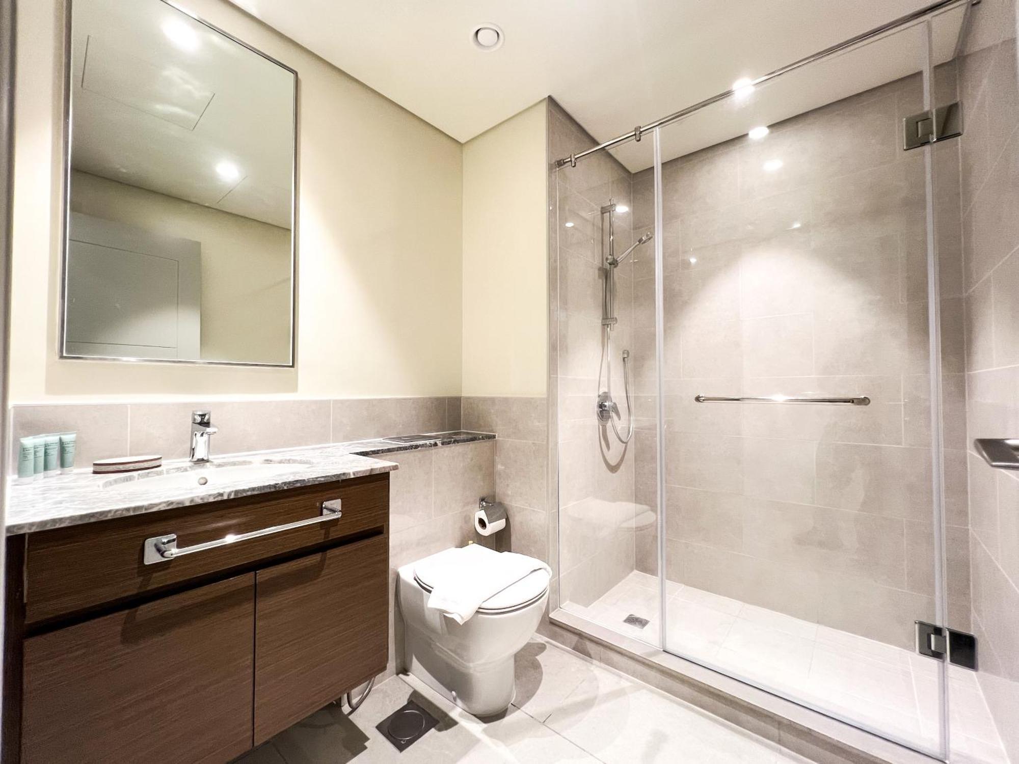 Apartment Luxury New 3 Beds Plus Maid Forte Tower