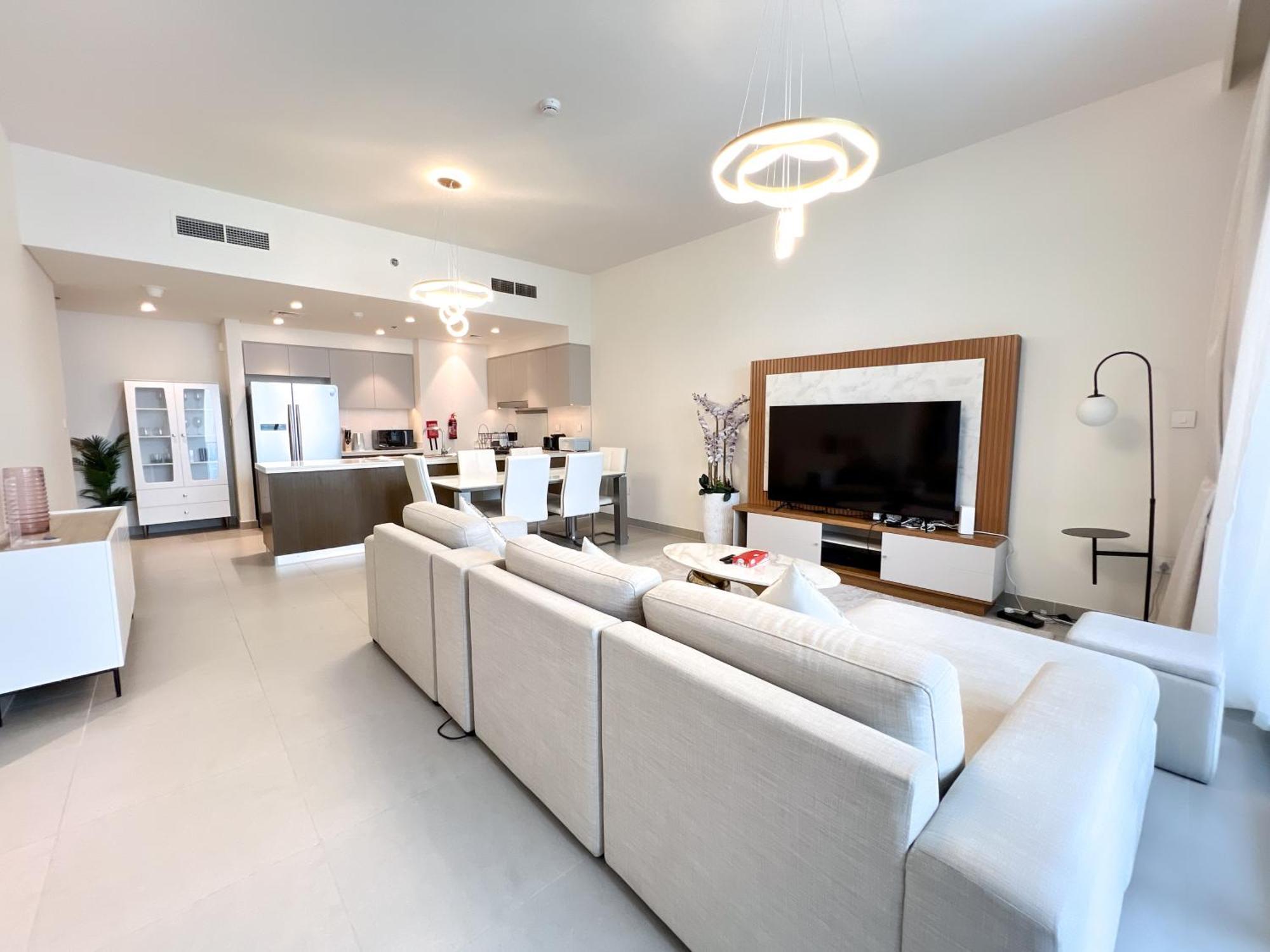 Luxury New 3 Beds Plus Maid Forte Tower Dubai