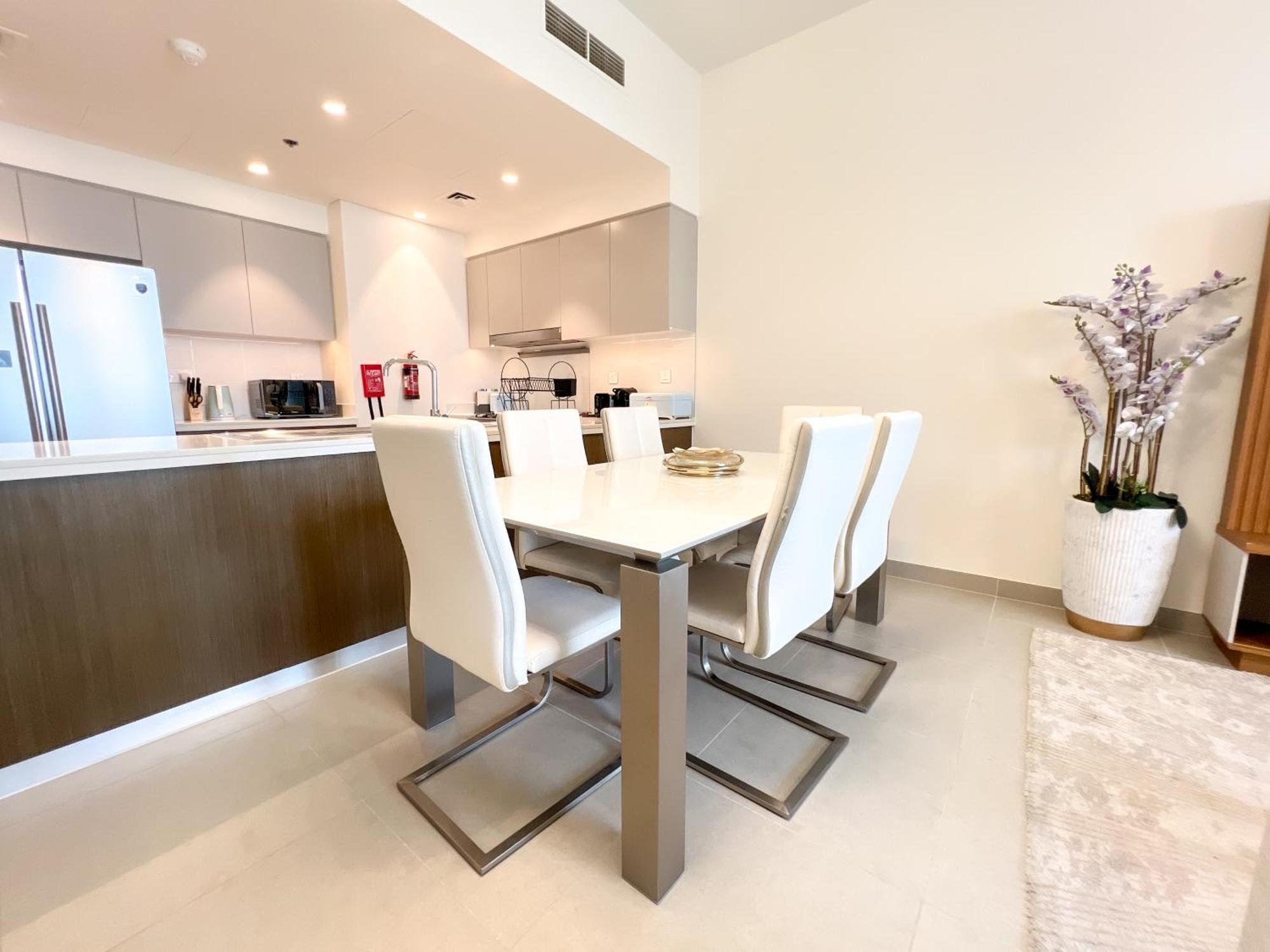 Luxury New 3 Beds Plus Maid Forte Tower Apartment Dubai