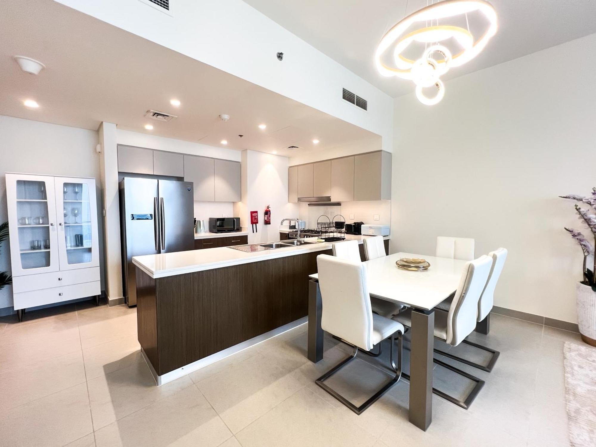Luxury New 3 Beds Plus Maid Forte Tower *
