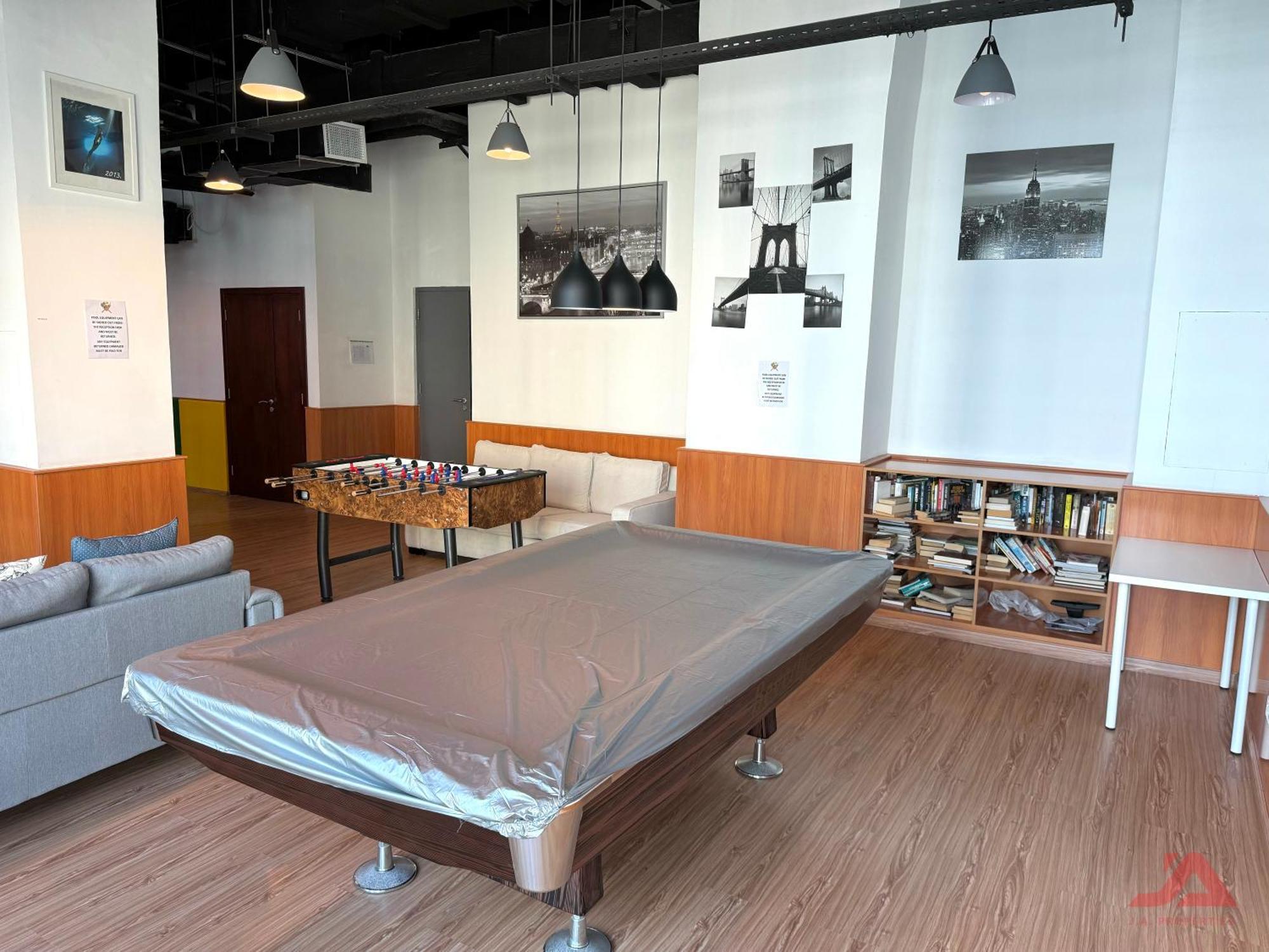 Cozy Marina View With Modern Gym & Pool, Steps To & Metro Apartment