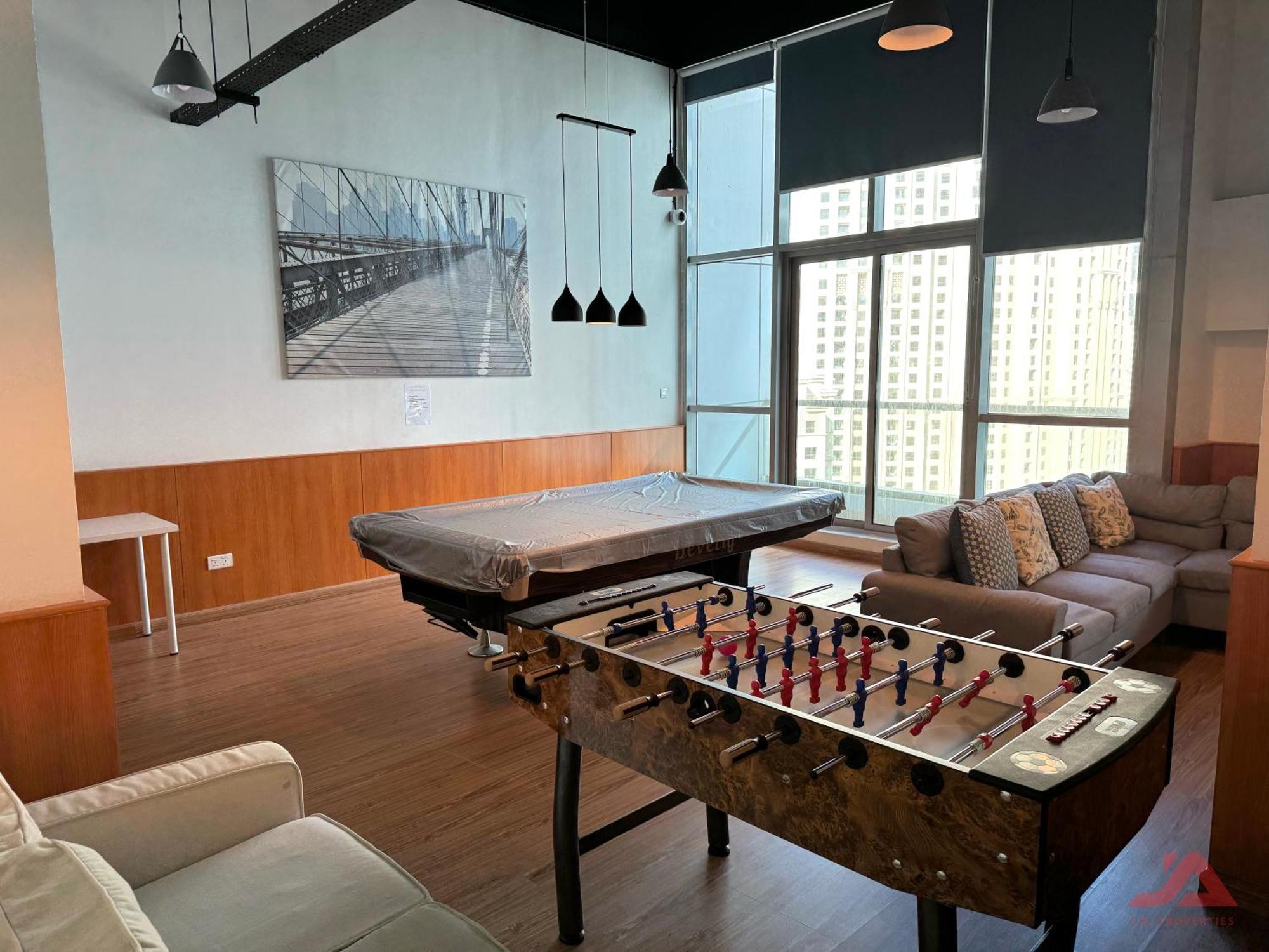 Cozy Marina View With Modern Gym & Pool, Steps To & Metro Apartment *