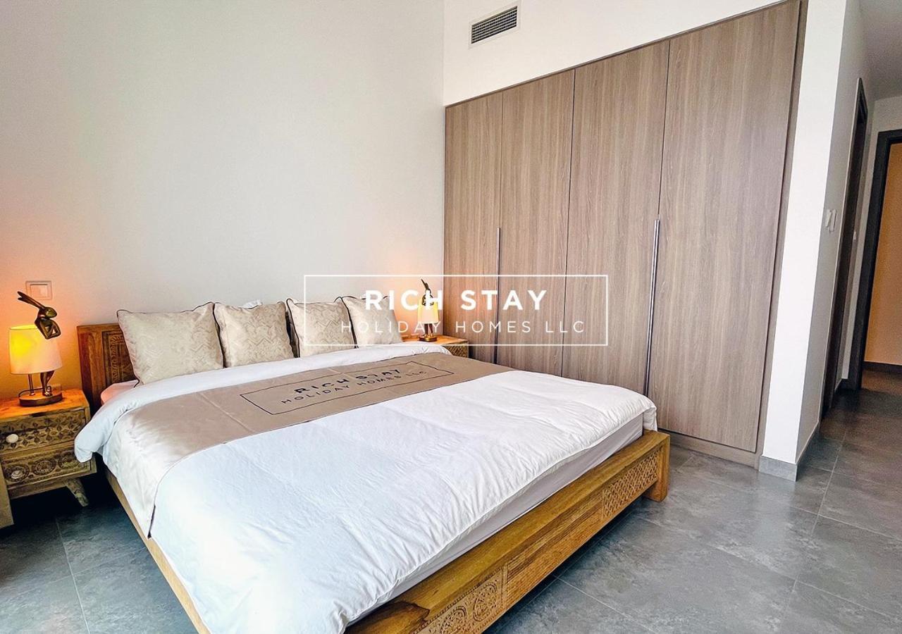 Gorgeous 2 Bedroom In Stella Maris , Marina Apartment