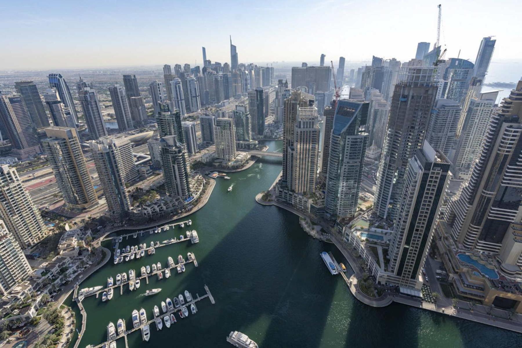 Stunning 1bed High Floor Marina View Apartment Dubai