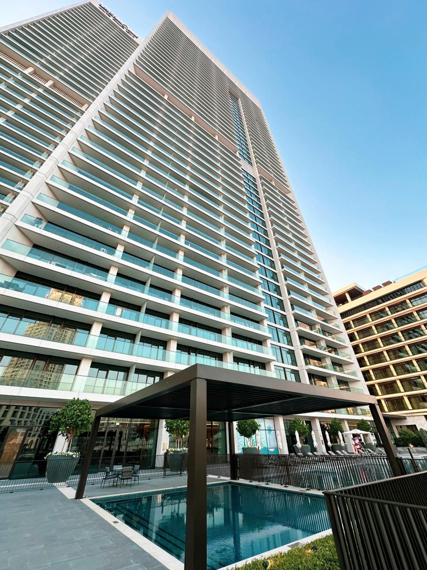Elegant 1br With Skyline View In Creek Harbour Apartment