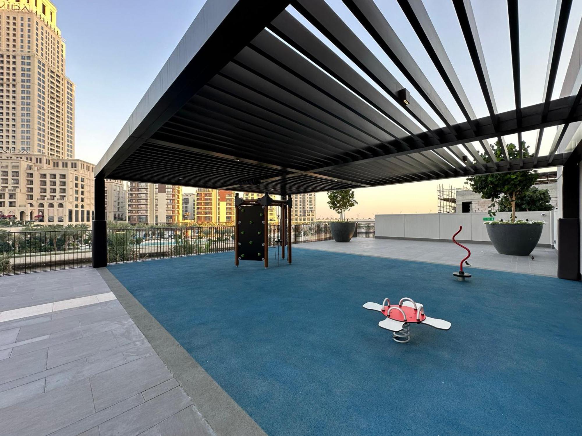 Elegant 1br With Skyline View In Creek Harbour Apartment