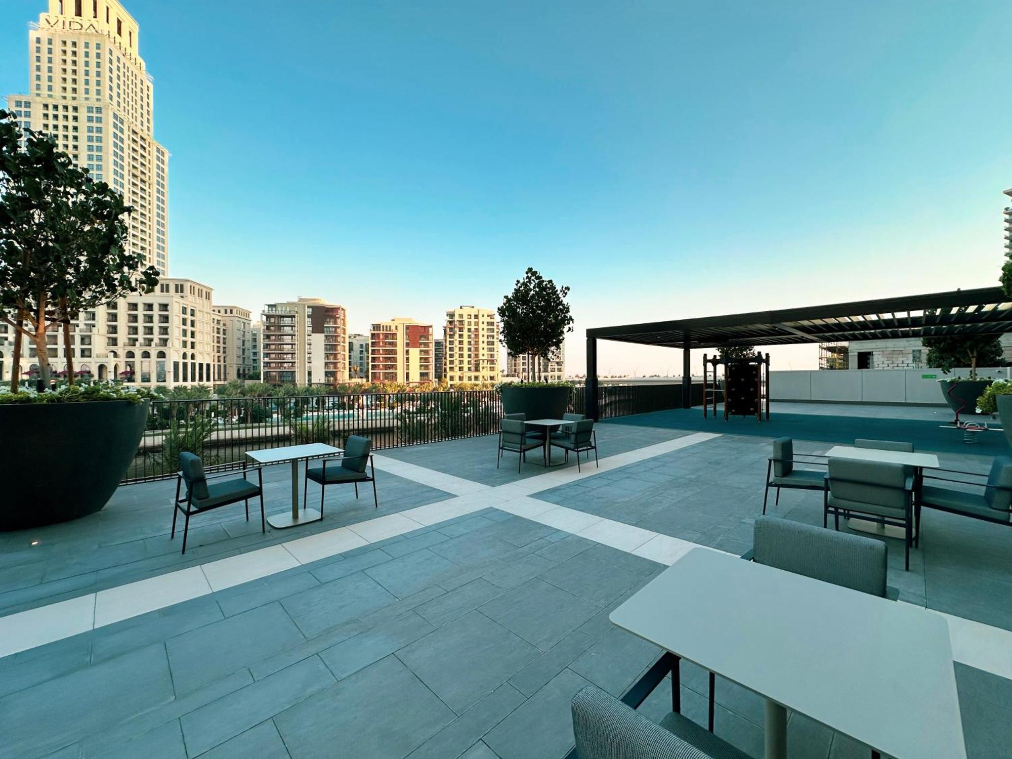 Elegant 1br With Skyline View In Creek Harbour Dubai