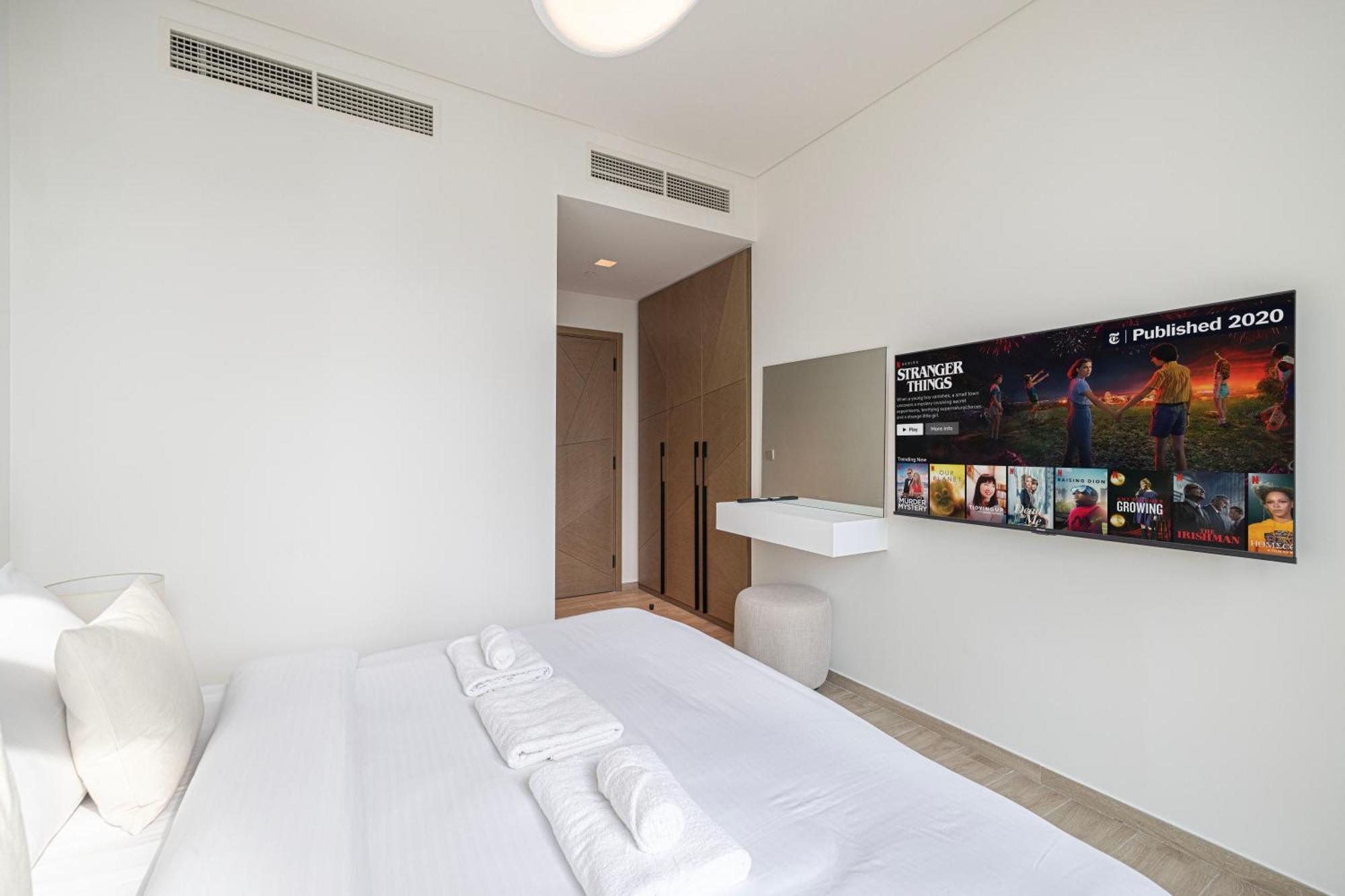Apartment Elegant 1br With Skyline View In Creek Harbour Dubai