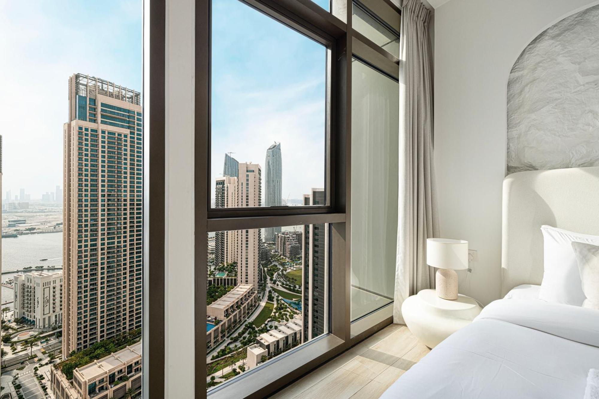 Elegant 1br With Skyline View In Creek Harbour Dubai