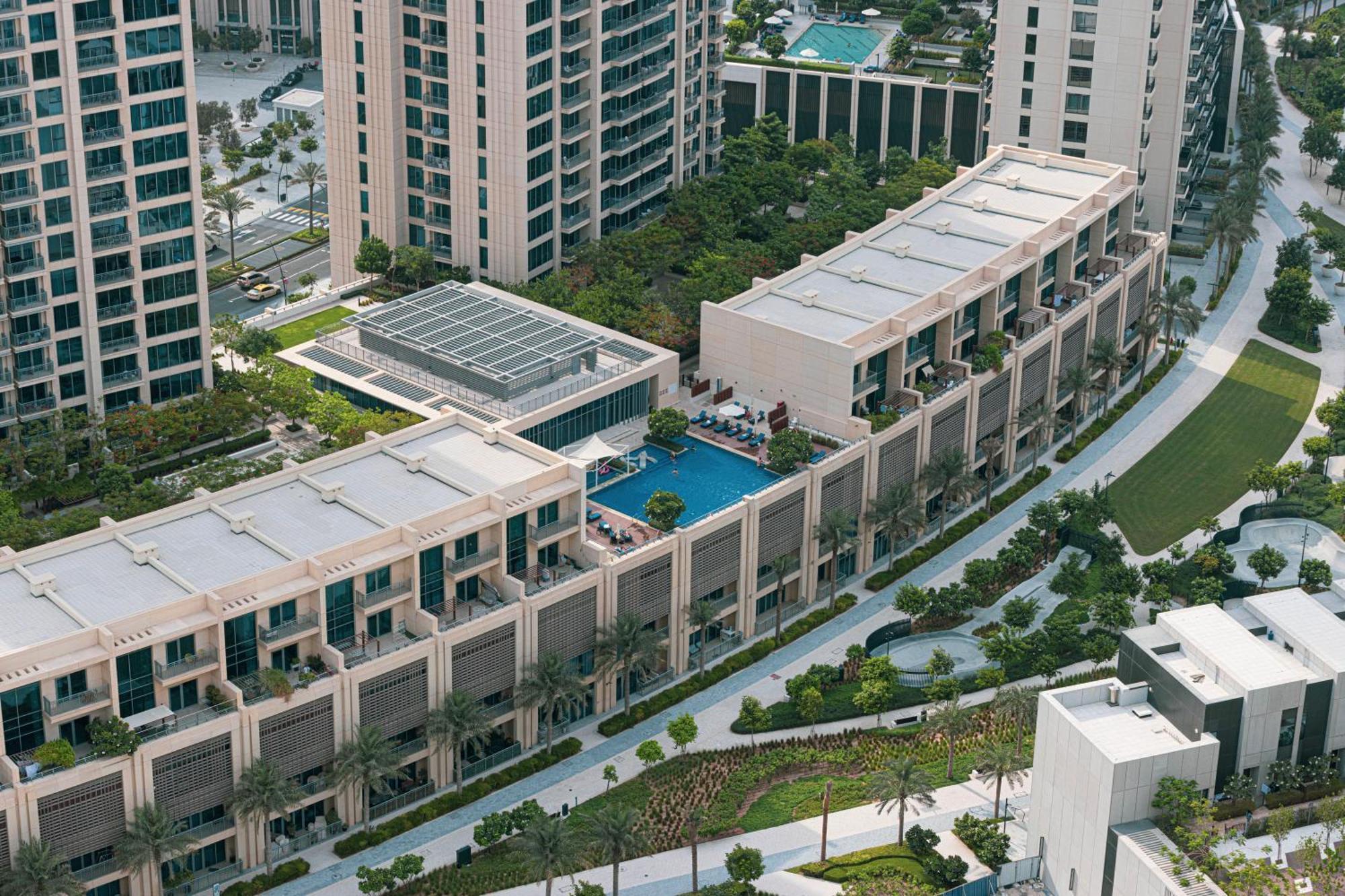 Apartment Elegant 1br With Skyline View In Creek Harbour