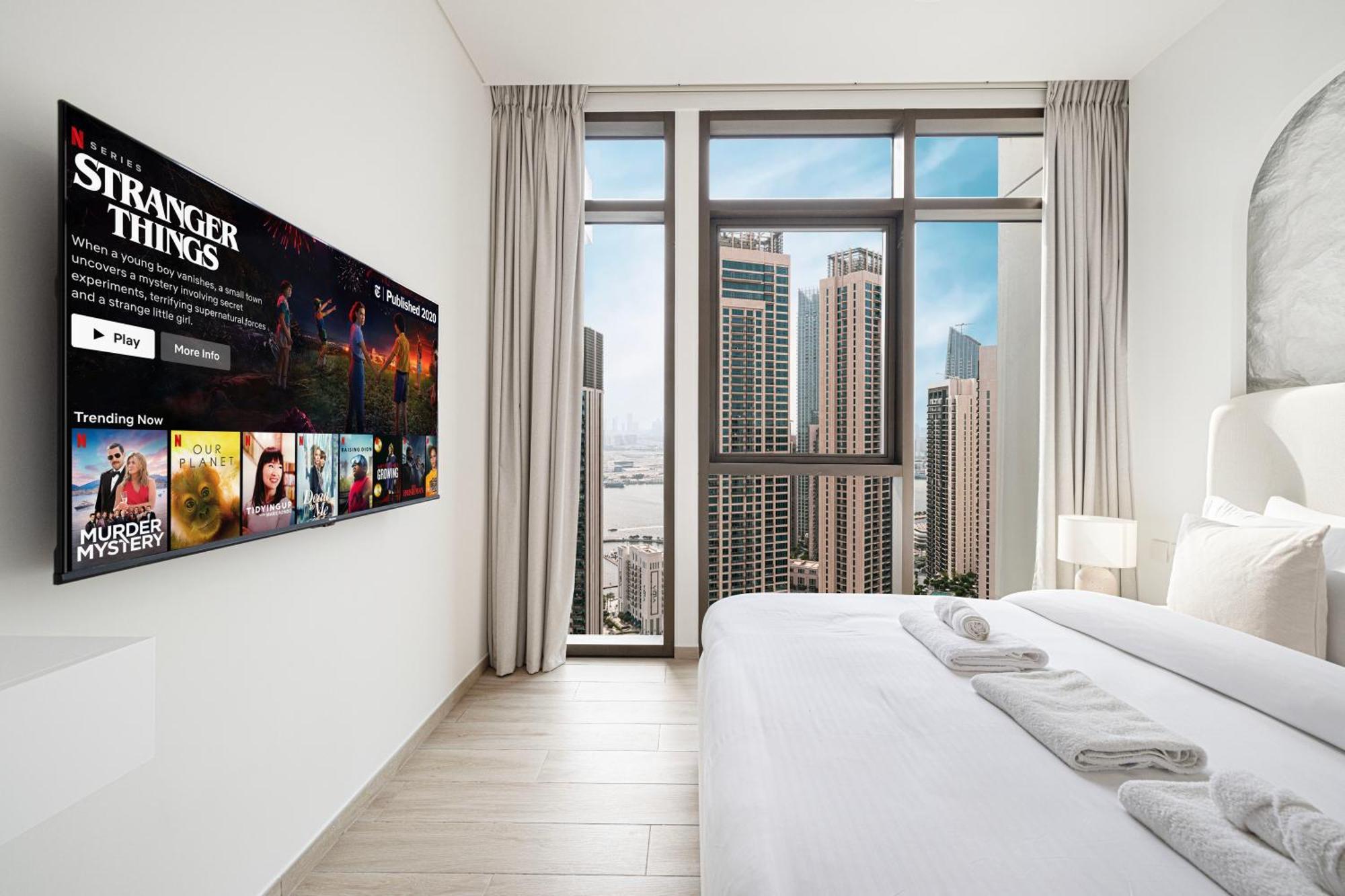 Apartment Elegant 1br With Skyline View In Creek Harbour