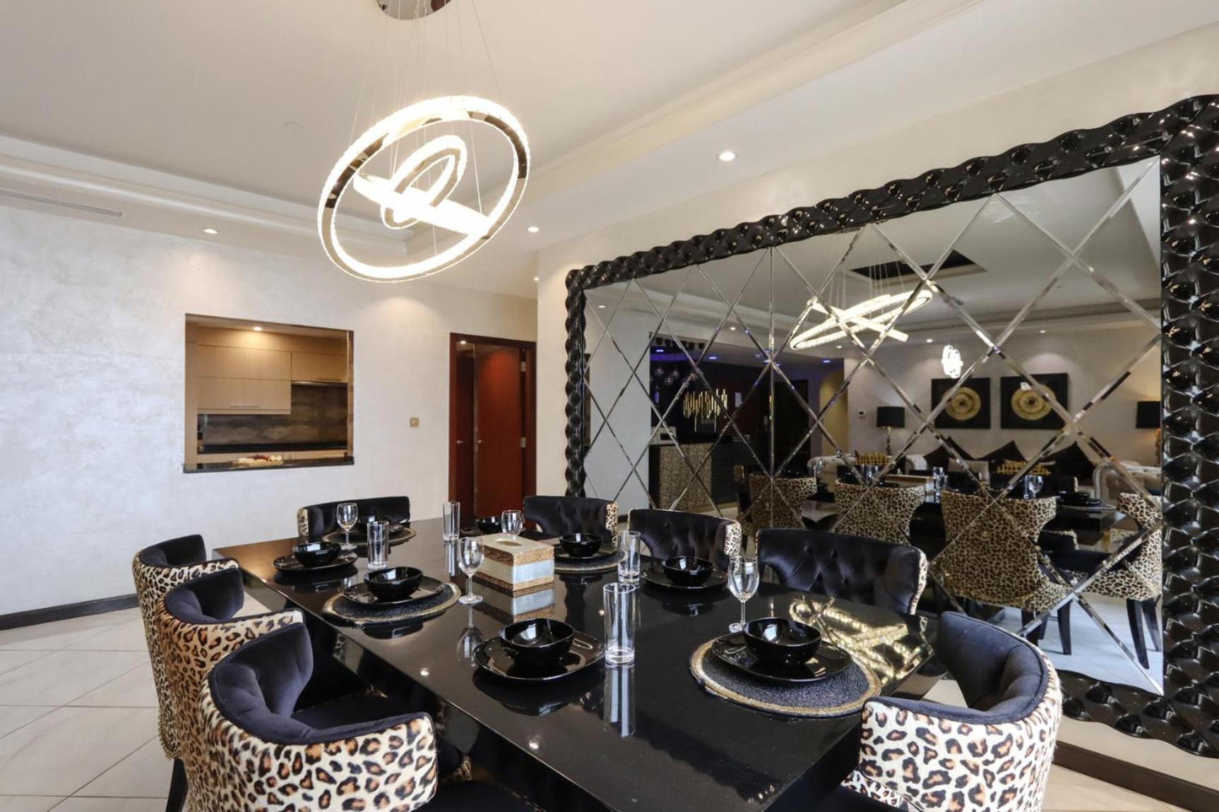 Apartment Upgraded With Full Sea View Rimal 5 - Entire 4 Bedroom - Access Dubai