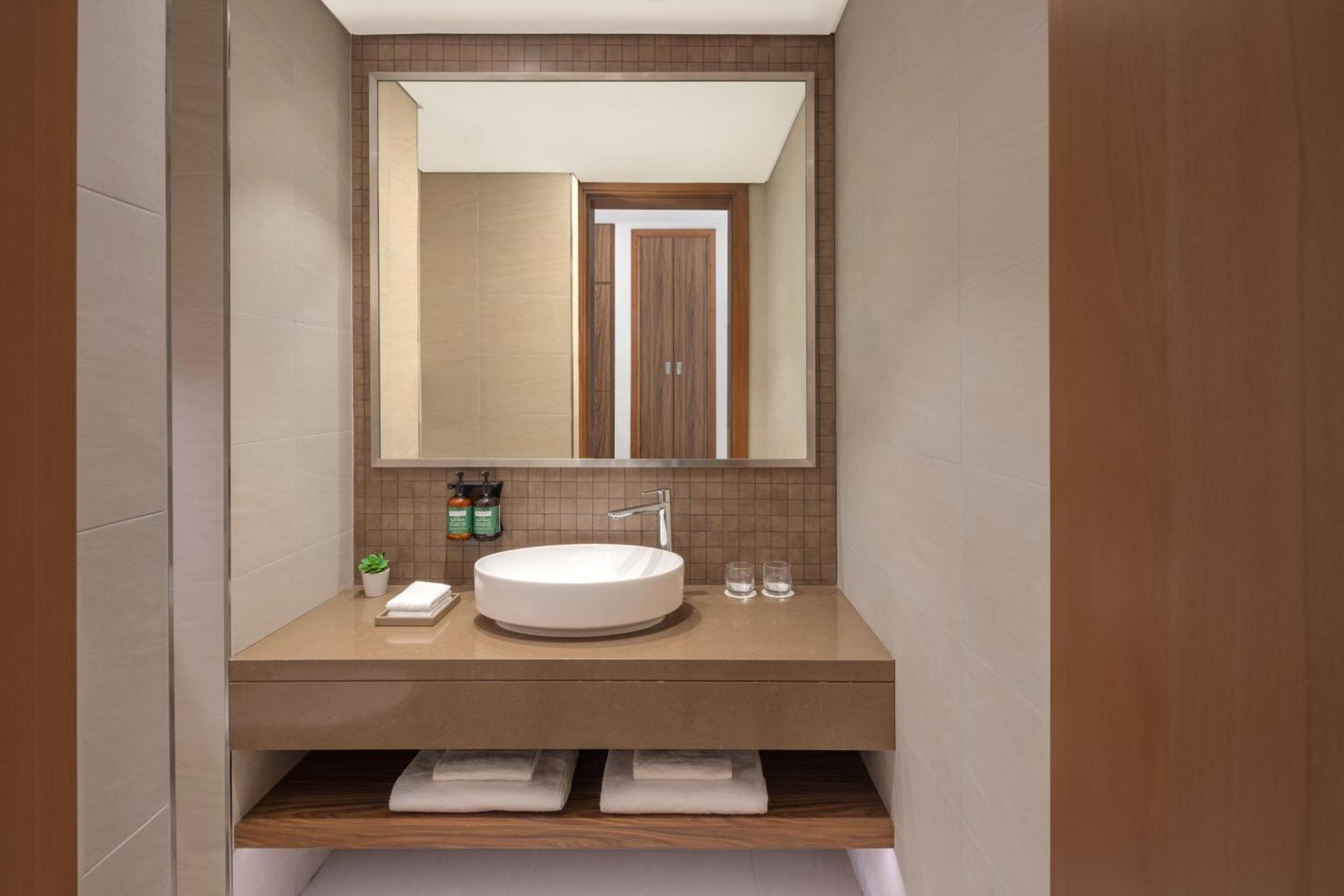 Staybridge Business Bay By Ihg Hotel