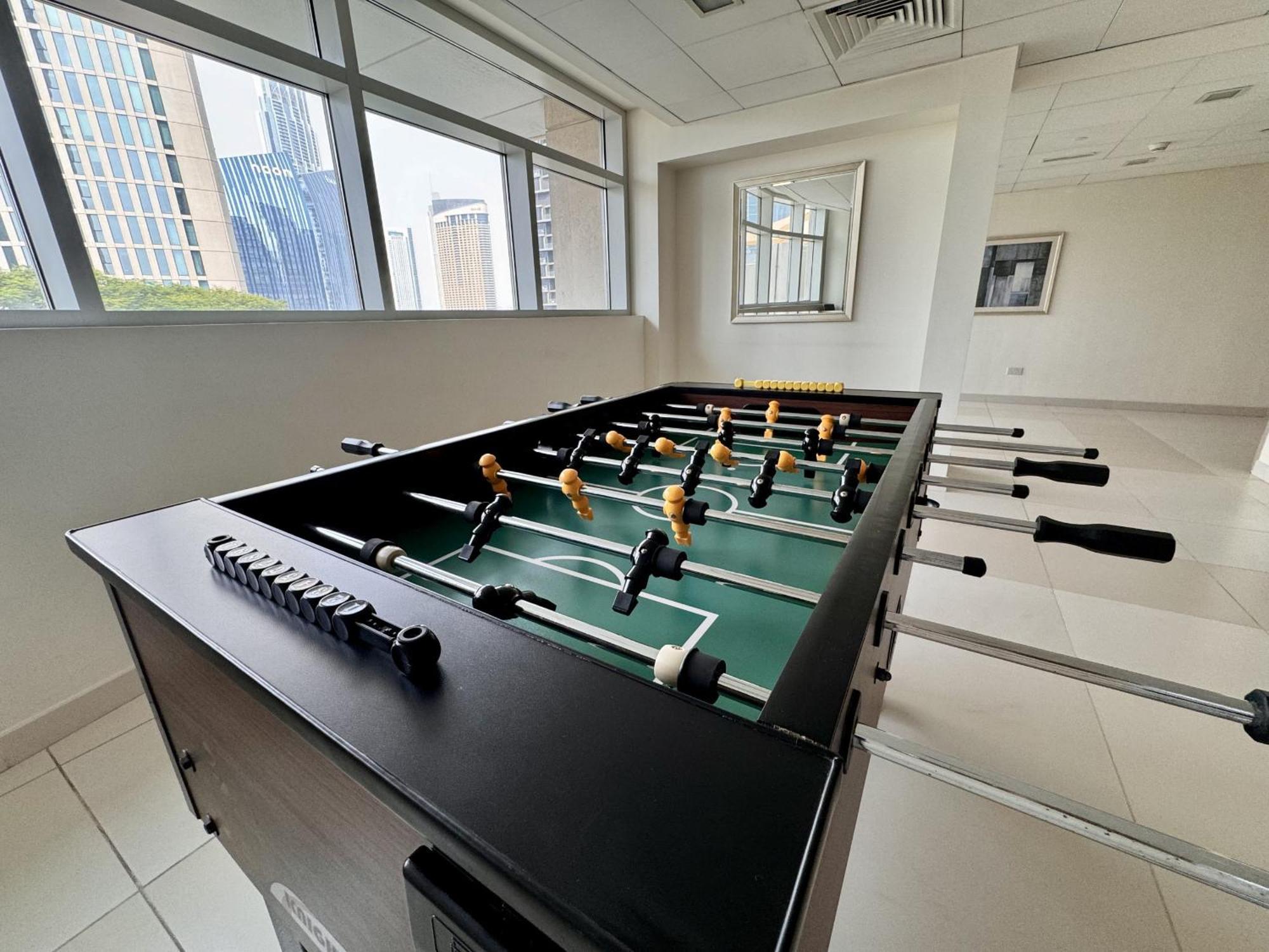Easygo - Comfy 2bdr In Loft Tower Downtown Apartment Dubai