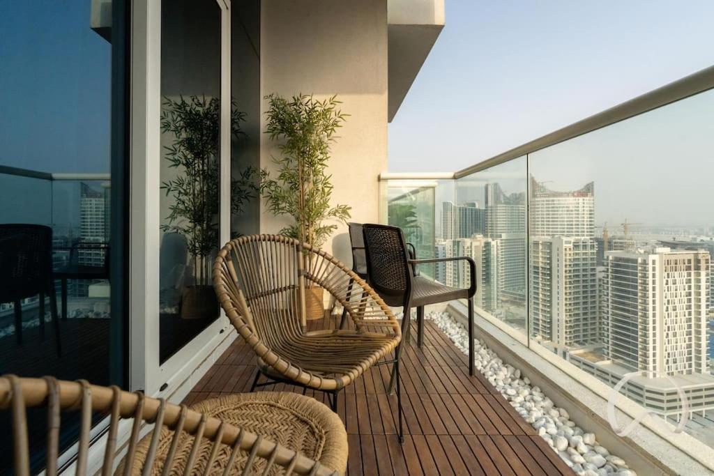 Oraya - Upgraded 2br In Prive Maison, Canal View *