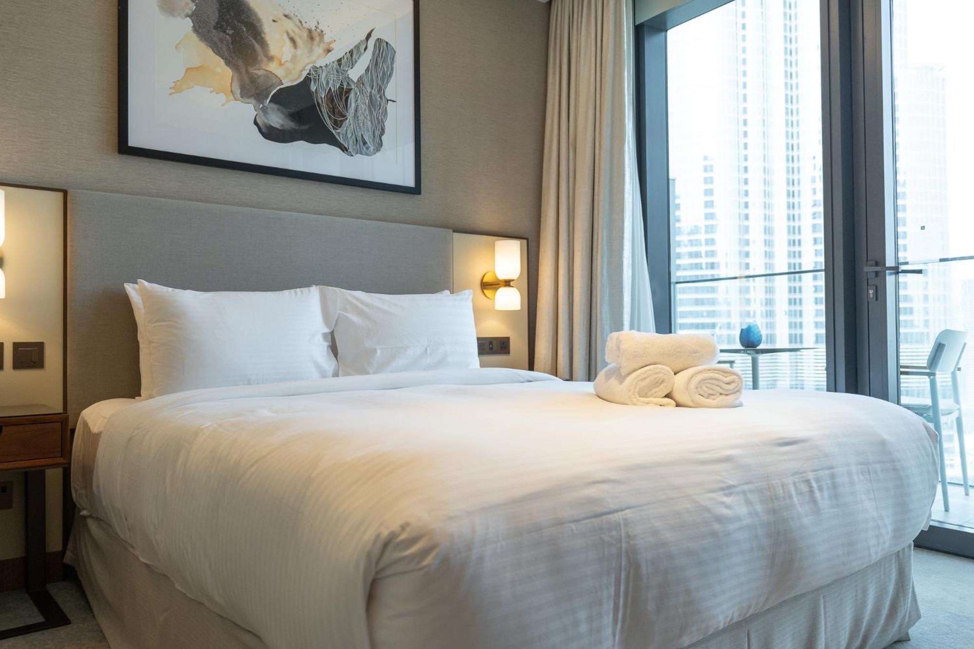 Address Residences Opera - Burj Khalifa Views 2 & 3-bedroom 1 Minute Walk To Burj Khalifa, Mall, Fountain By Heaven Crest Apartment