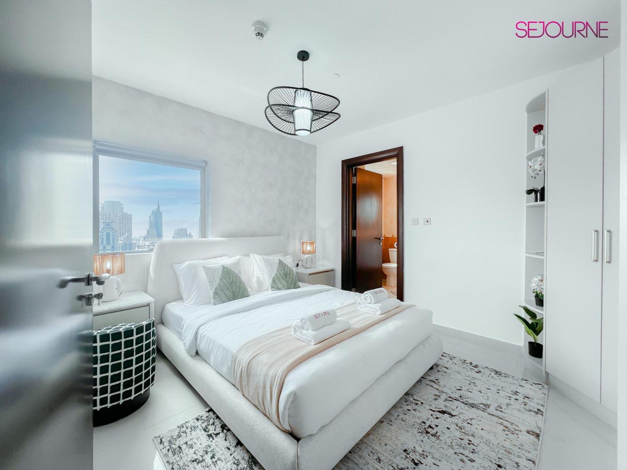 Luxurious 2br In Gate 1 Apartment *