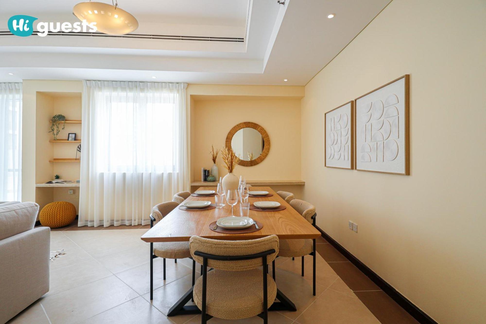 Higuests - Elegant Family Retreat In Dubai's Deira 3br Oasis Apartment