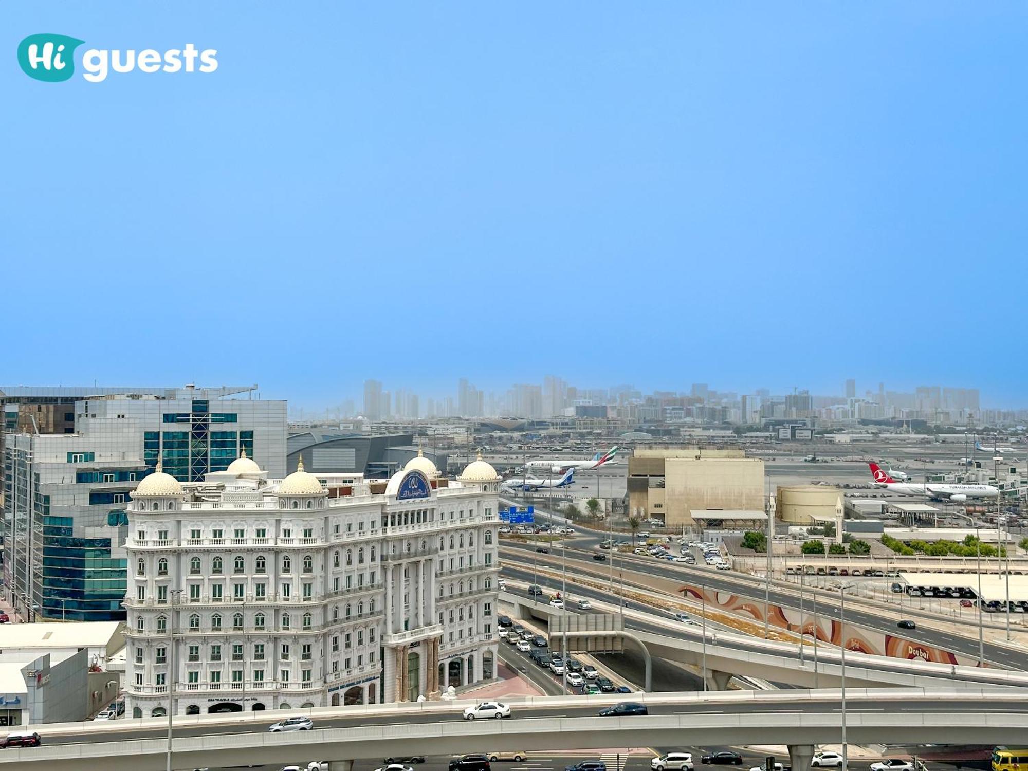Higuests - Elegant Family Retreat In Dubai's Deira 3br Oasis Apartment