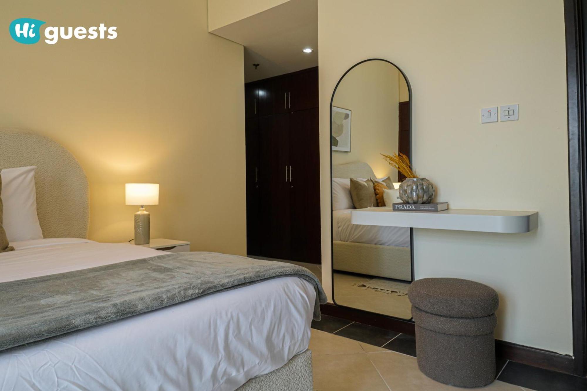 Apartment Higuests - Elegant Family Retreat In Dubai's Deira 3br Oasis