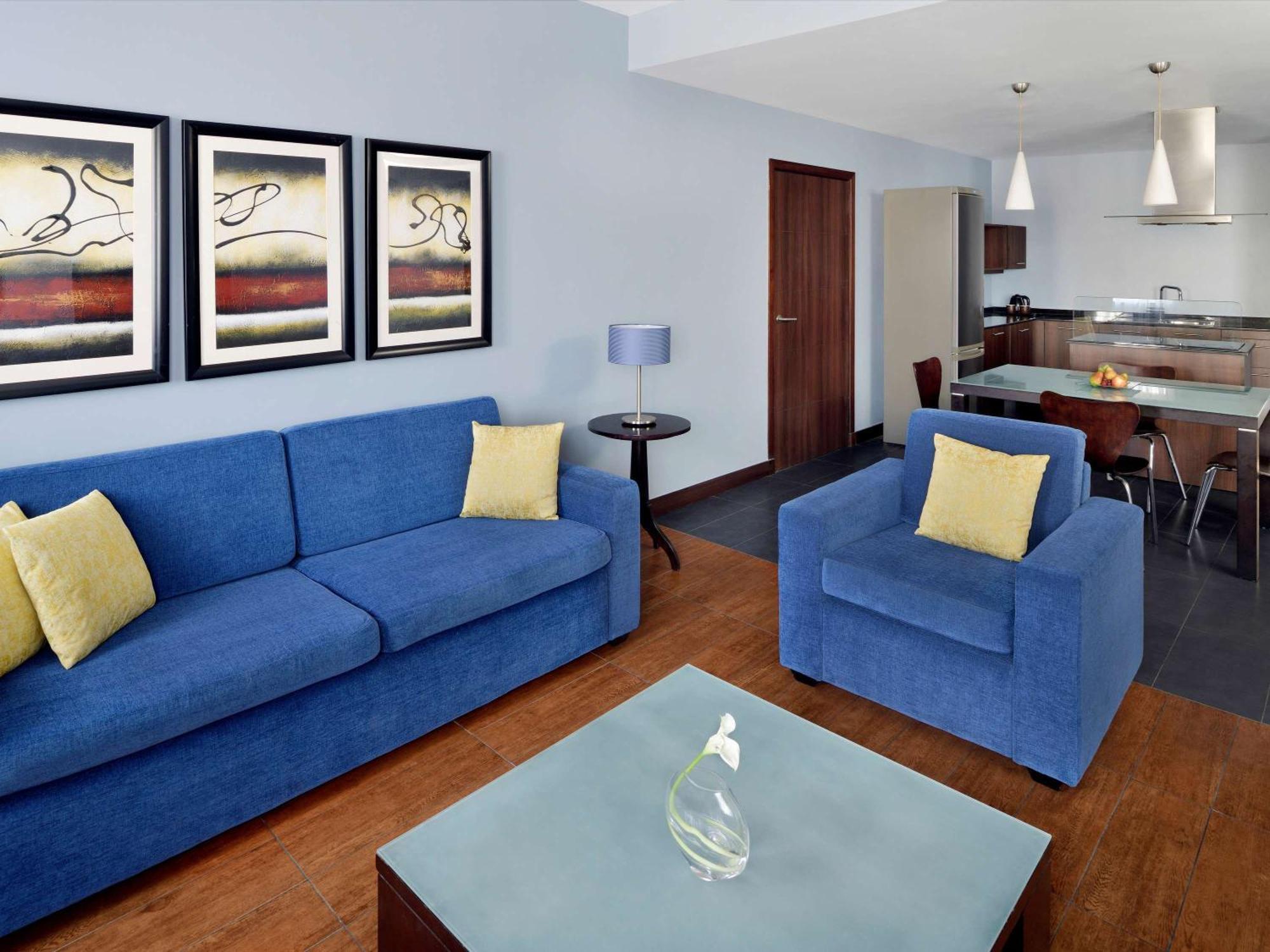 Moevenpick Al Mamzar 5*