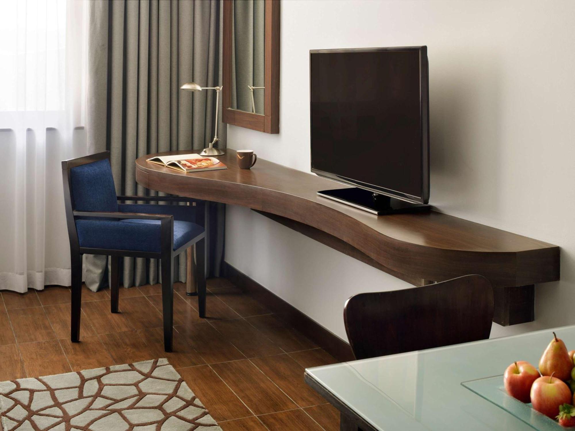 Moevenpick Al Mamzar 5* Dubai