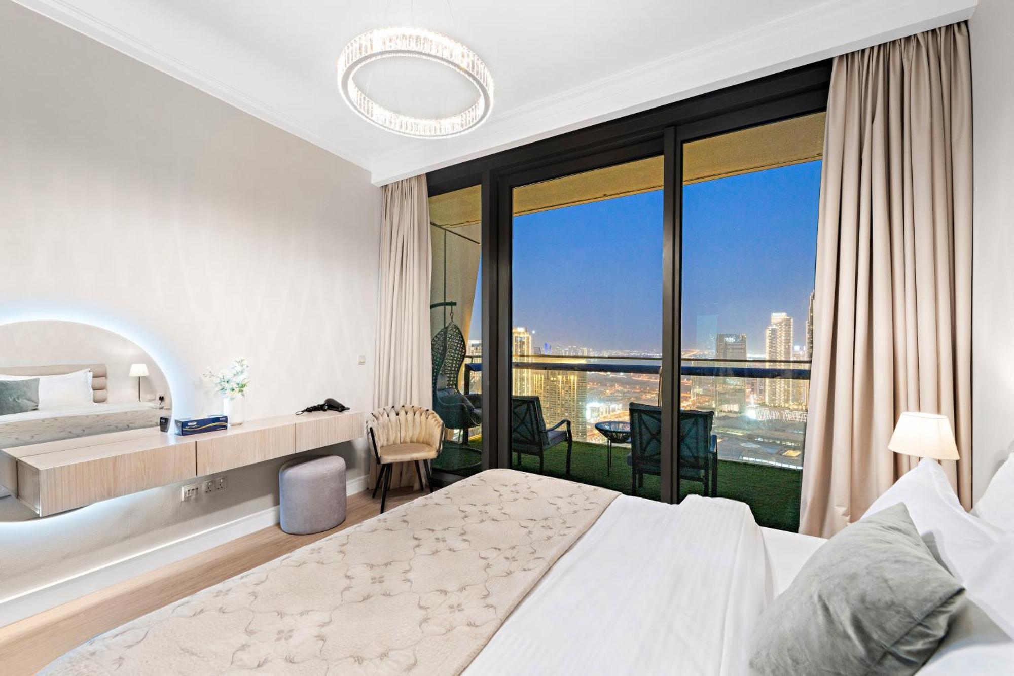 First Class 3br With Full Burj Khalifa And Fountain View * Dubai