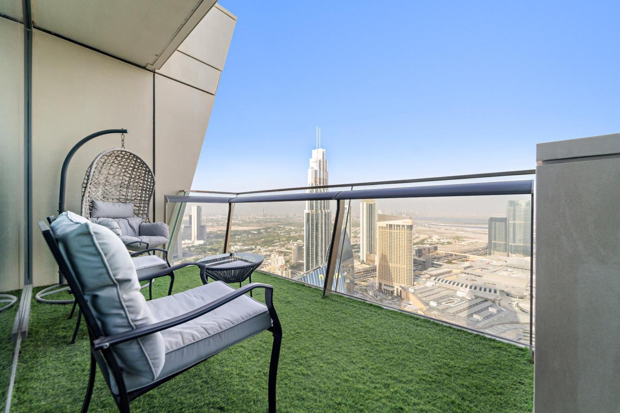First Class 3br With Full Burj Khalifa And Fountain View Apartment