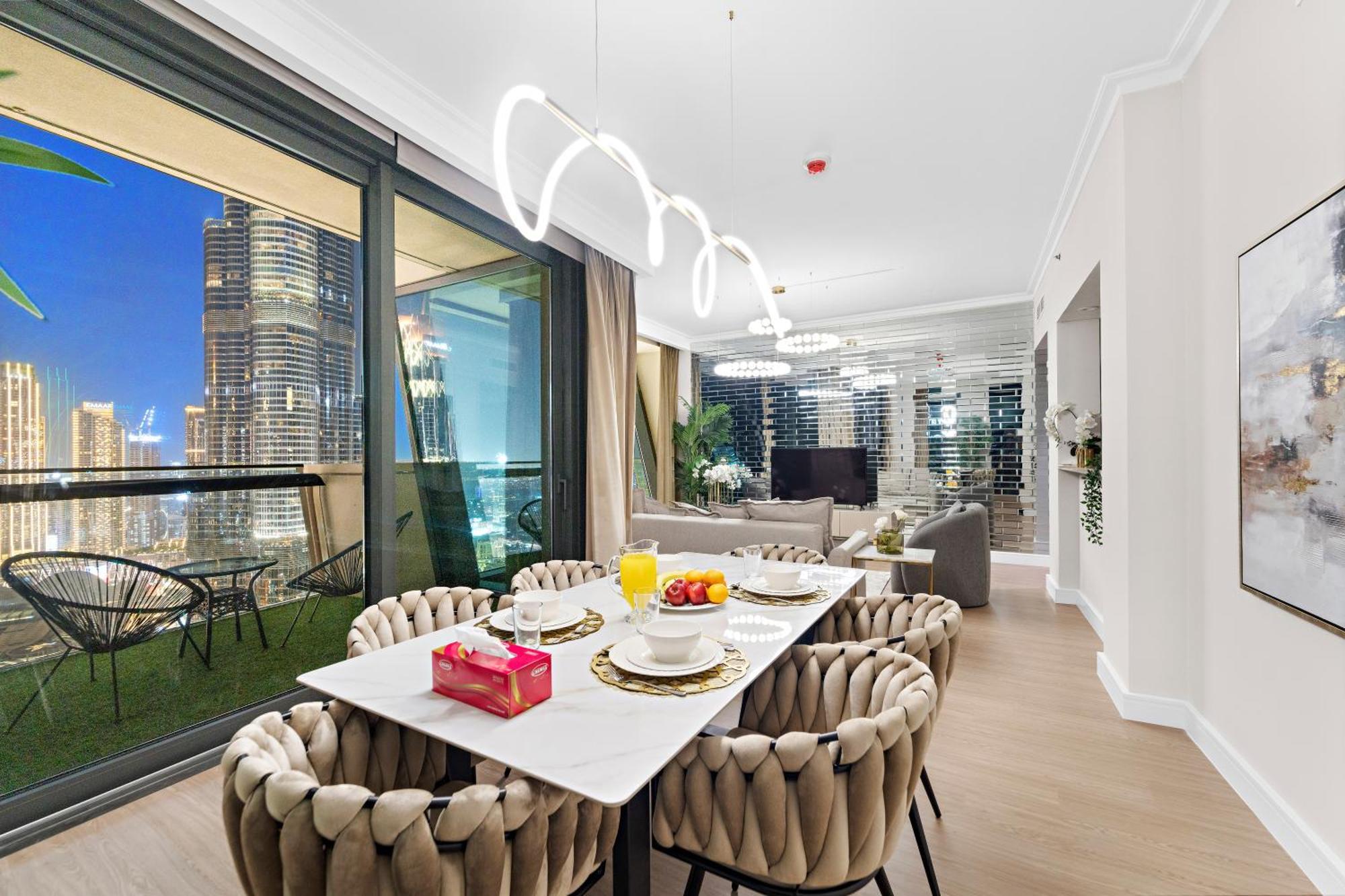 Apartment First Class 3br With Full Burj Khalifa And Fountain View