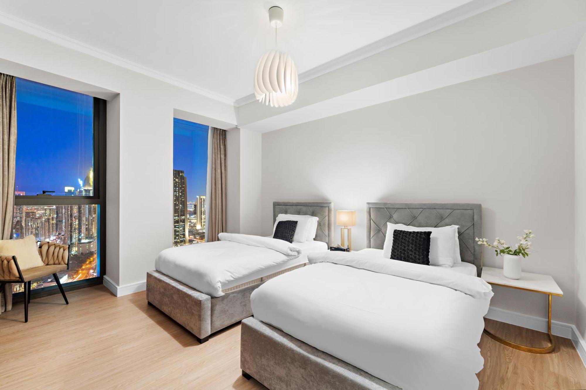 First Class 3br With Full Burj Khalifa And Fountain View Apartment
