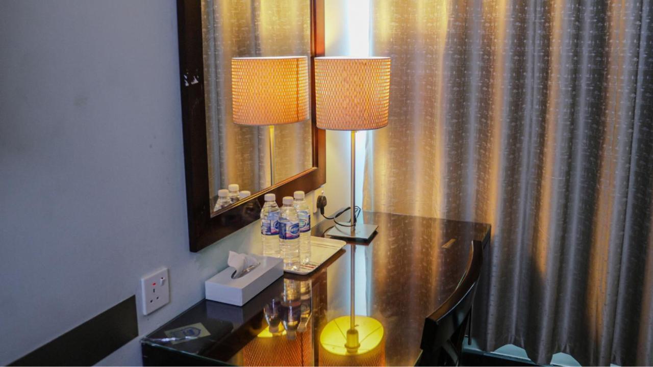 Boonmax Hotel 3*
