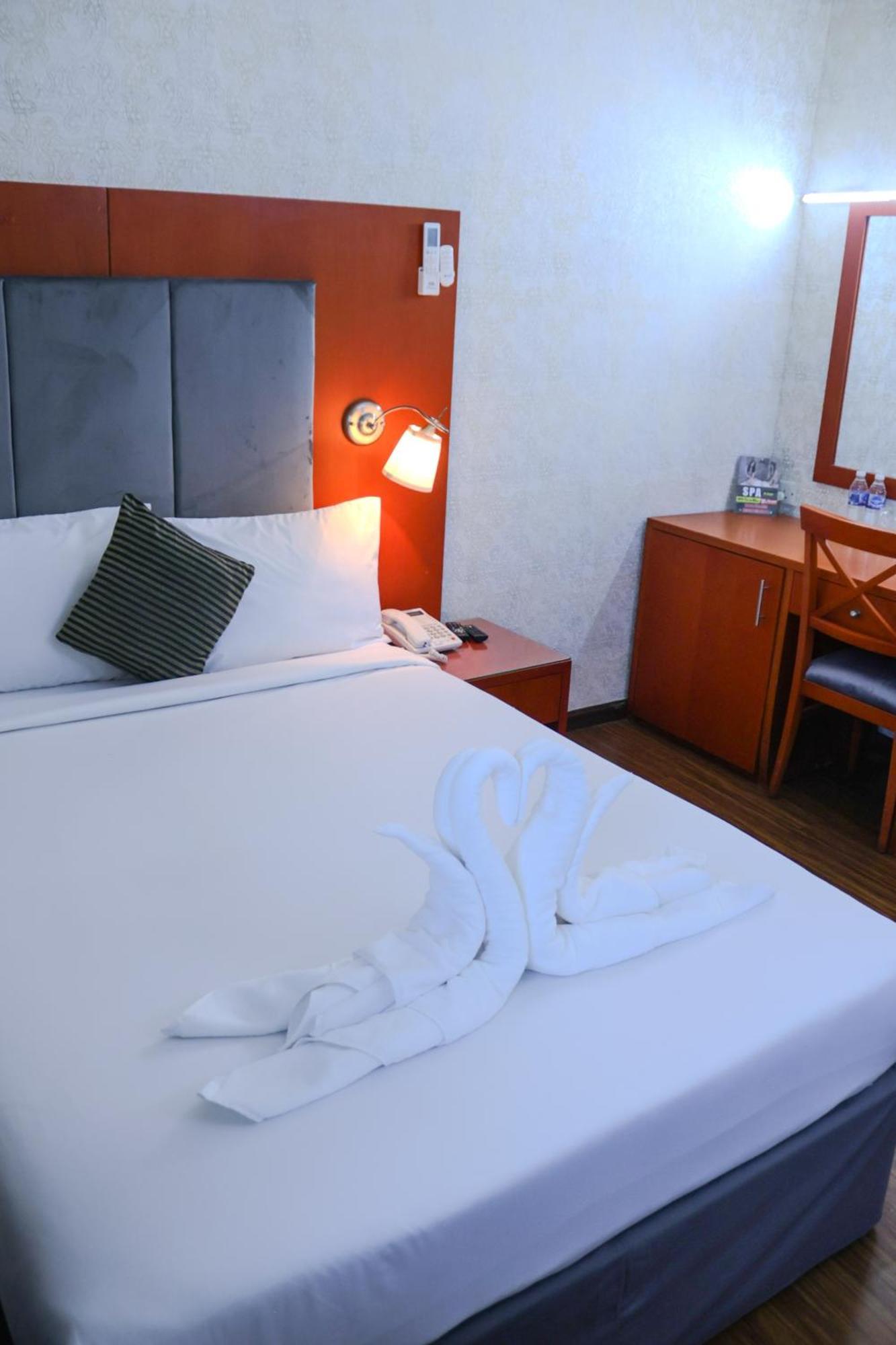 Hotel Boonmax 3*