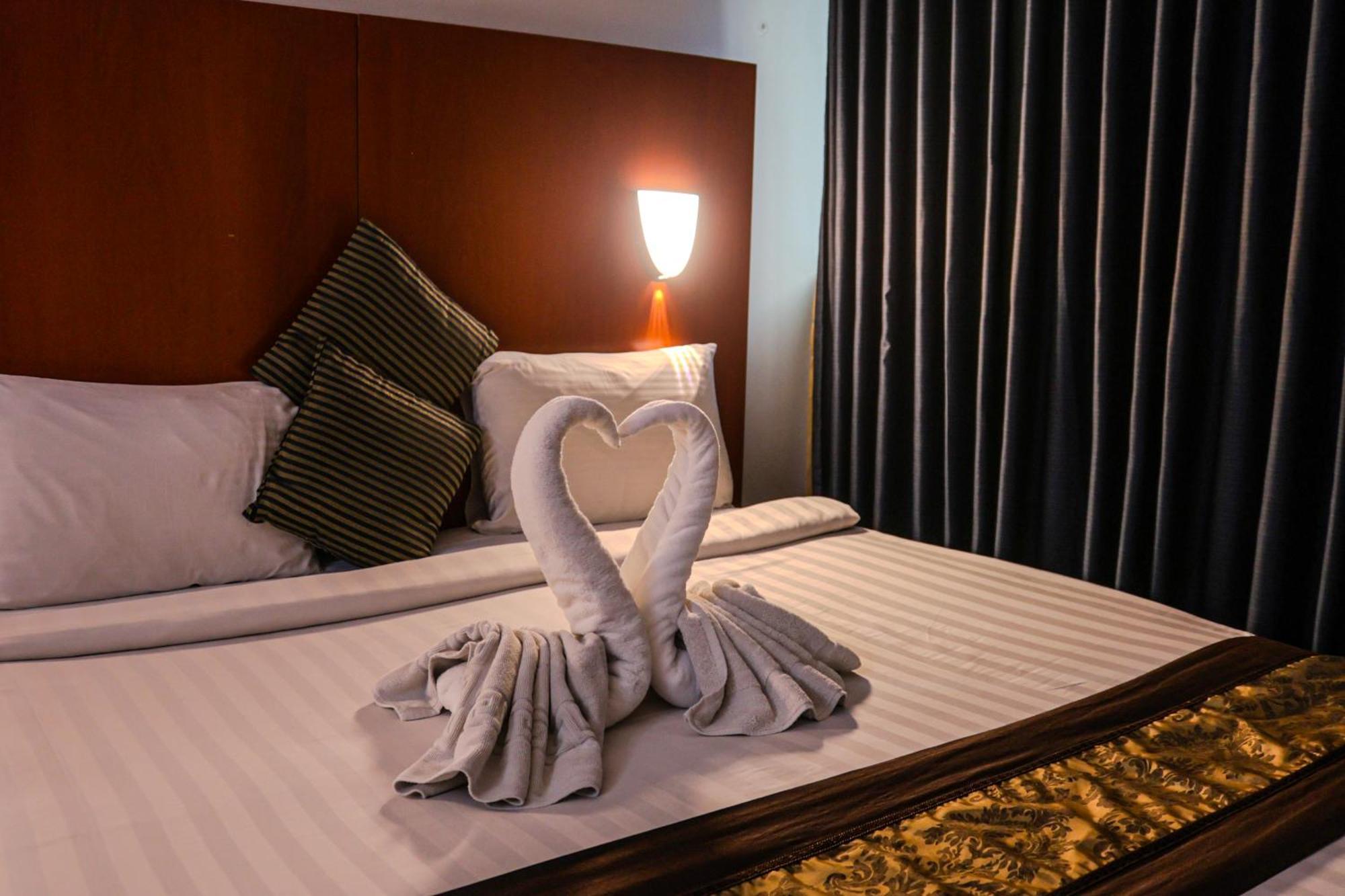 Boonmax Hotel