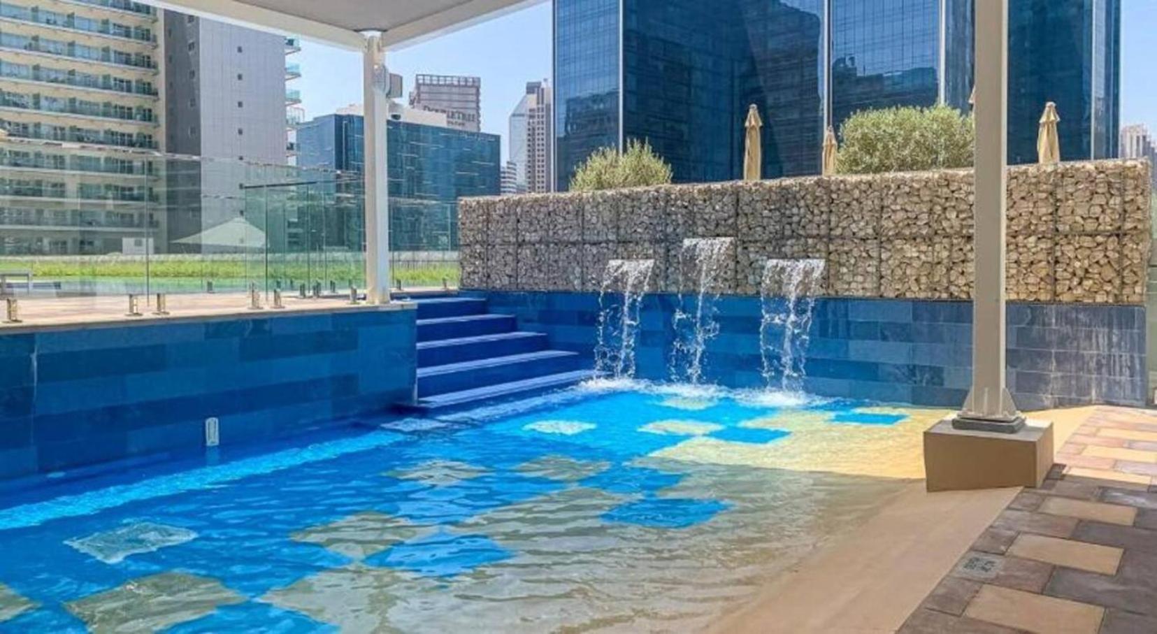 Apartment 5-star Burj Khalifa View In Boho With Pool & Gym! *